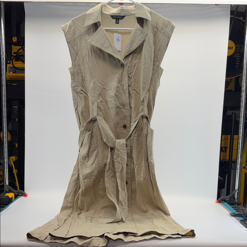 Banana Republic Factory Beige Maxi Dress